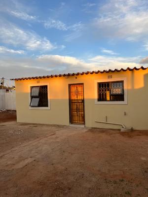 House For Rent in Braamfischerville, Soweto